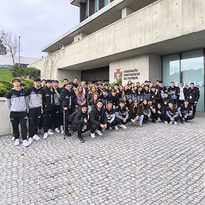 Visita de estudo á cidade do Futebol