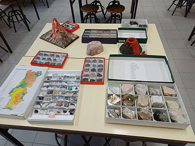 Dia do Patrono na EBACO - Laboratório de Ciências Naturais